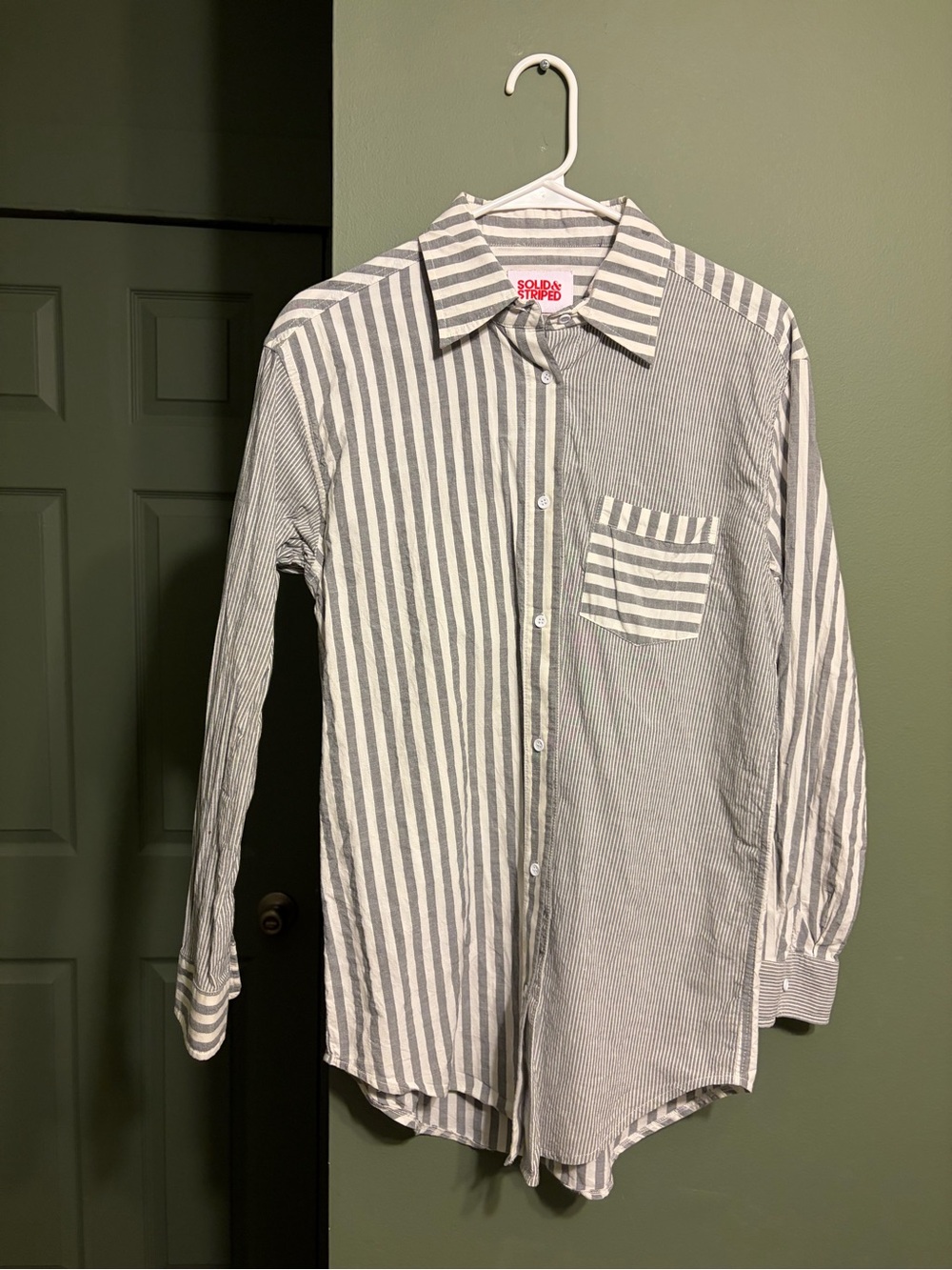 SOLID & STRIPED Gray and White Striped Button-Down Shirt (Free people)